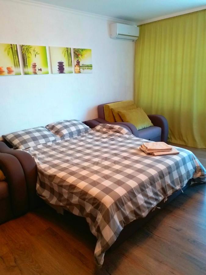 Kozzy Apartment In Kiev City Center Lu7 المظهر الخارجي الصورة