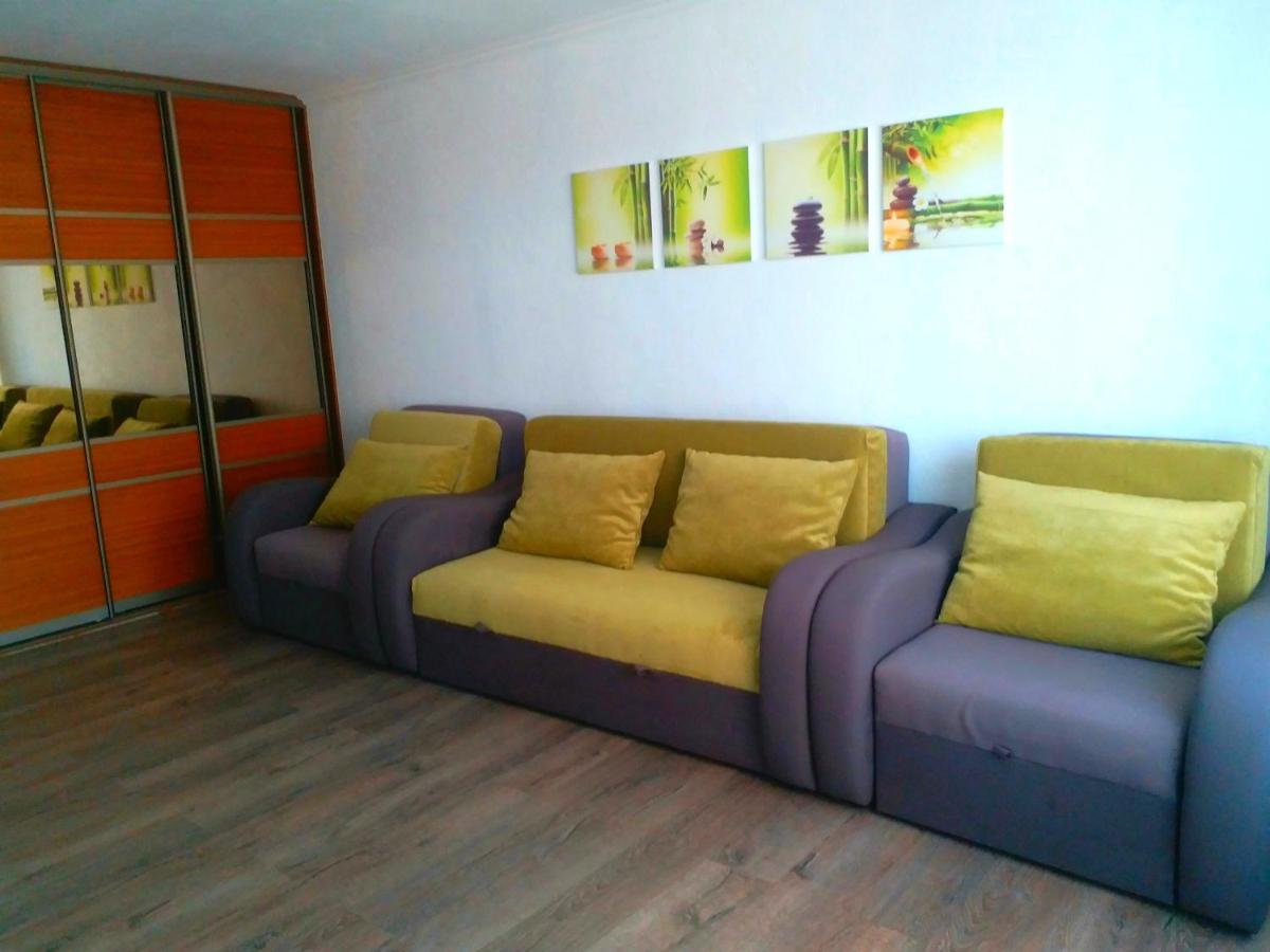 Kozzy Apartment In Kiev City Center Lu7 المظهر الخارجي الصورة